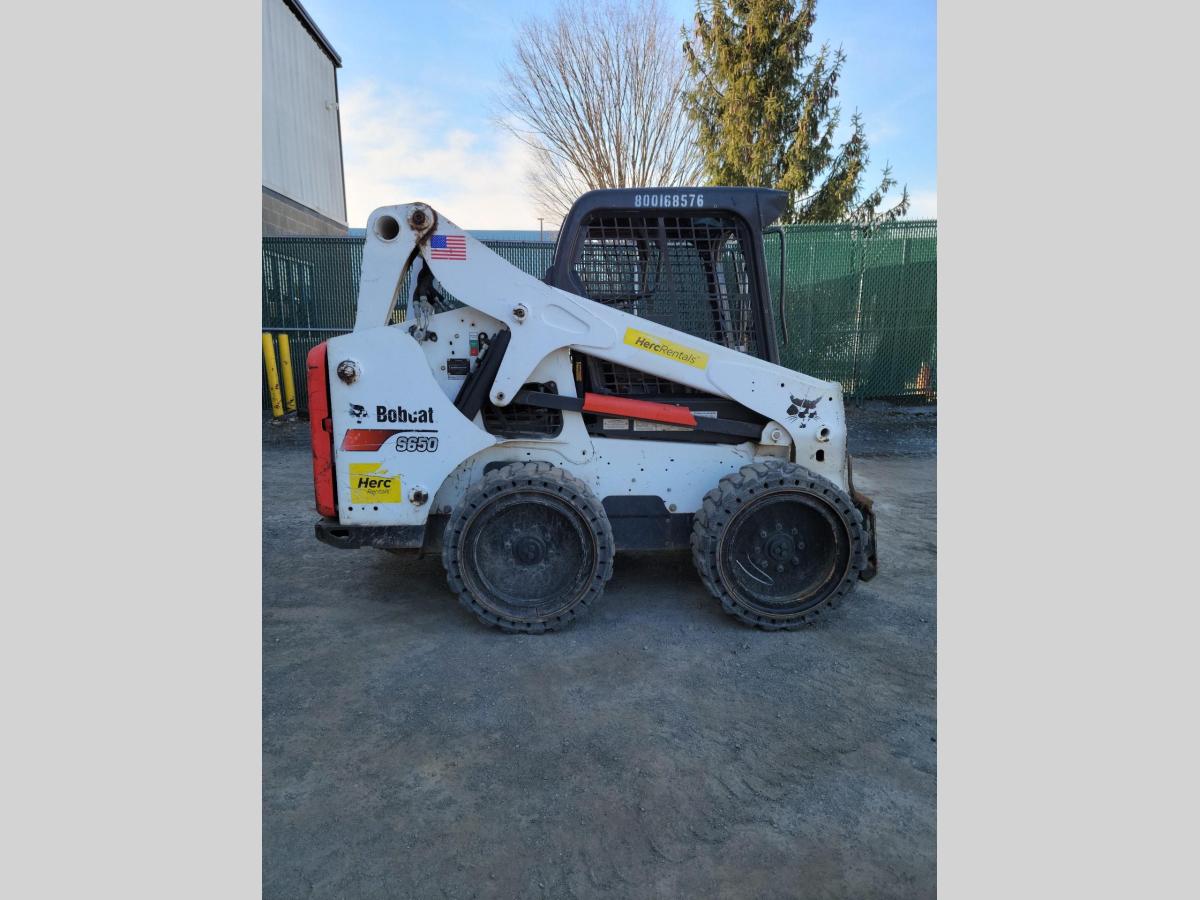 2017 Bobcat S650