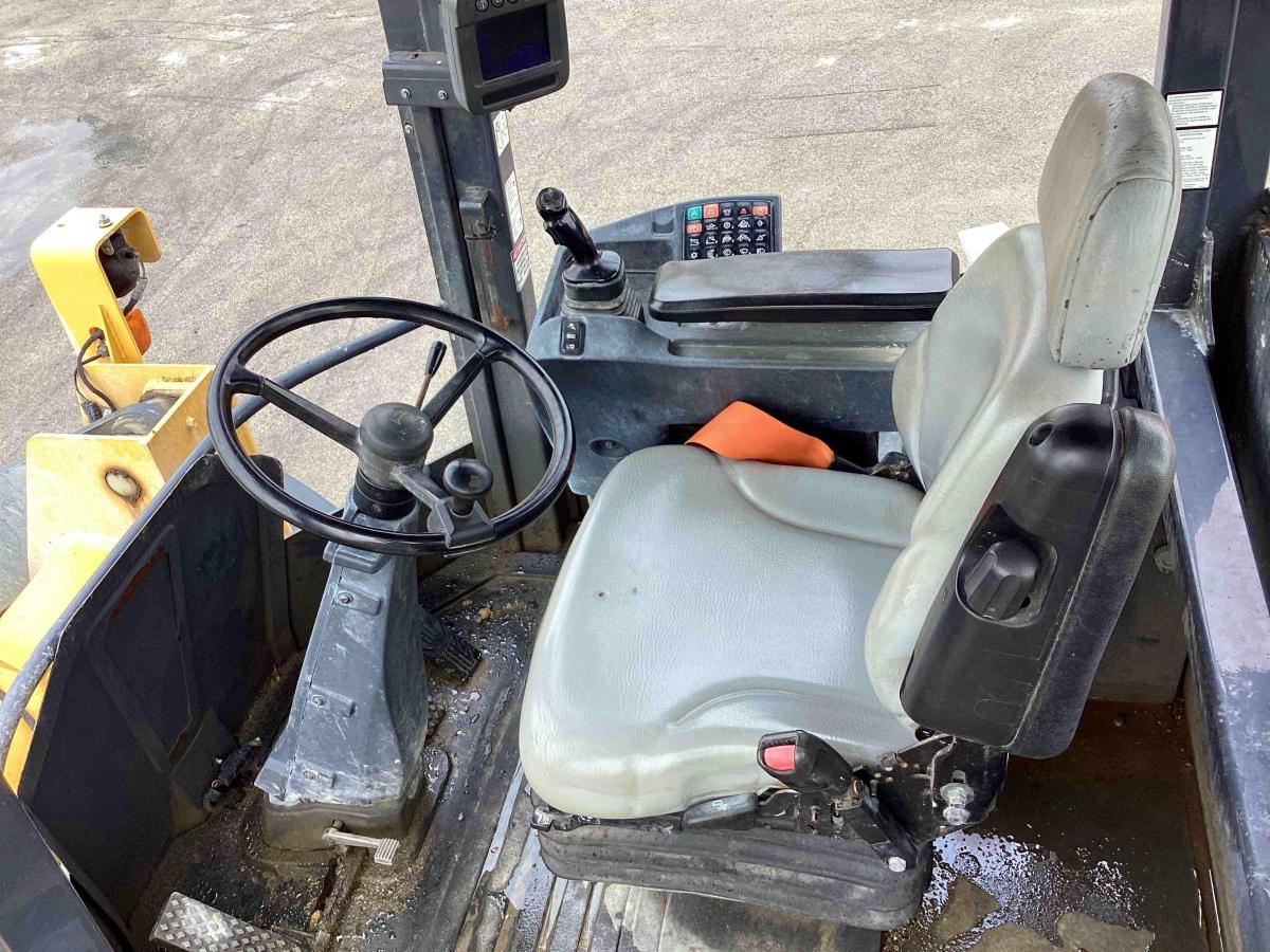 2019 John Deere 444K