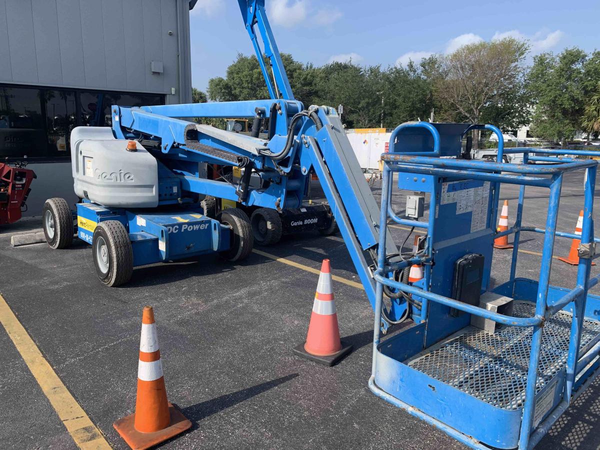 2014 Genie Z-45/25J-2