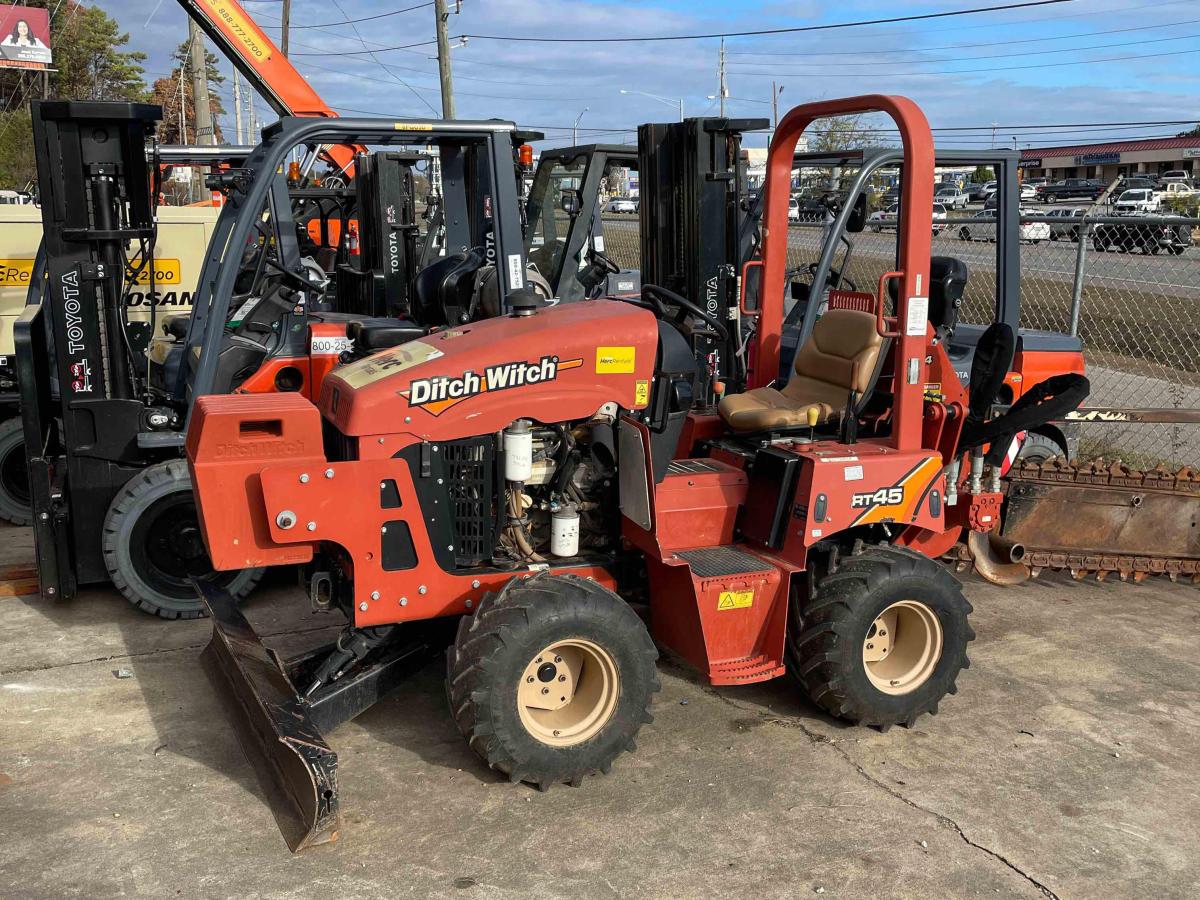 2017 Ditch Witch RT45