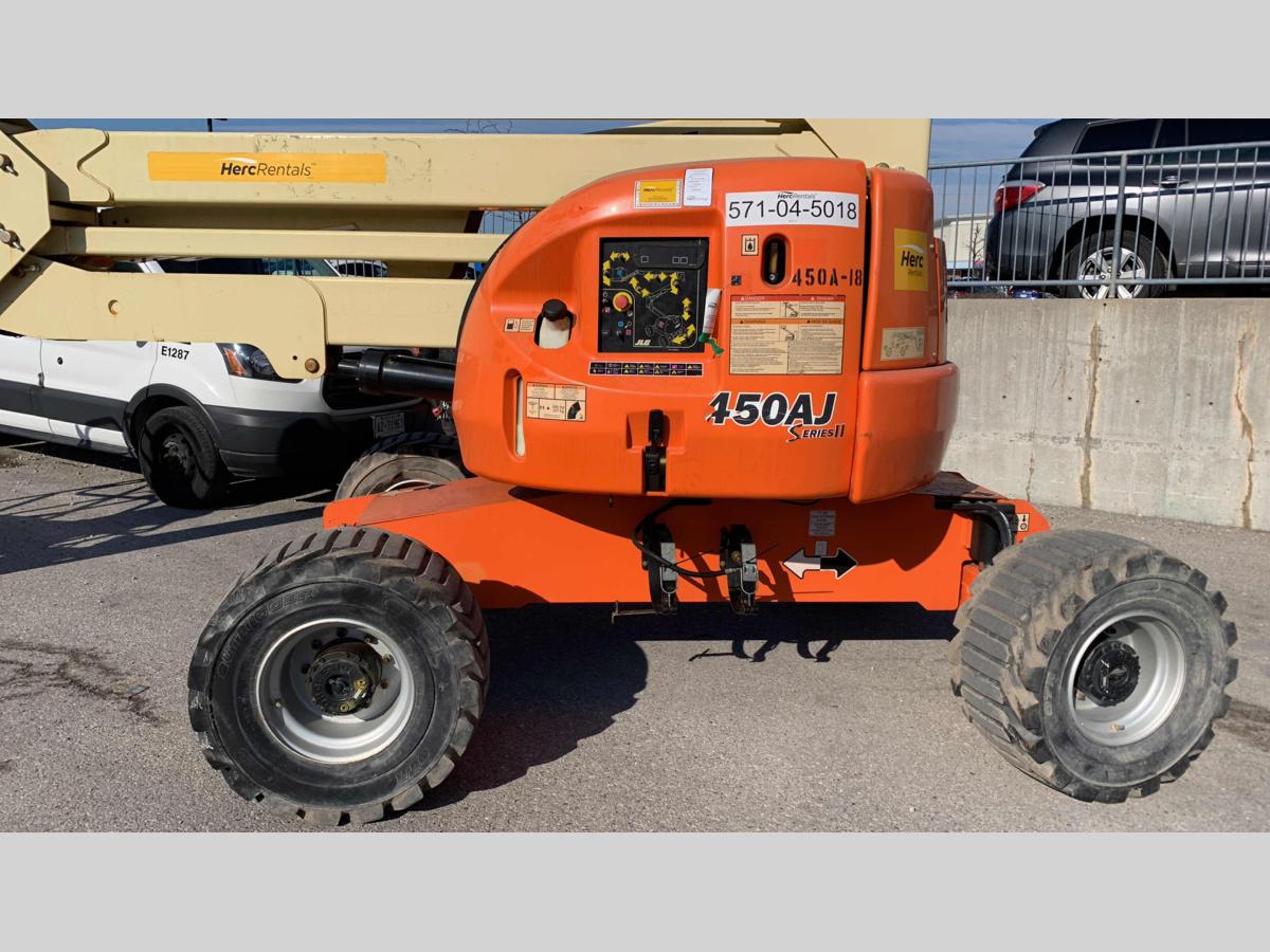 2014 JLG 450AJ