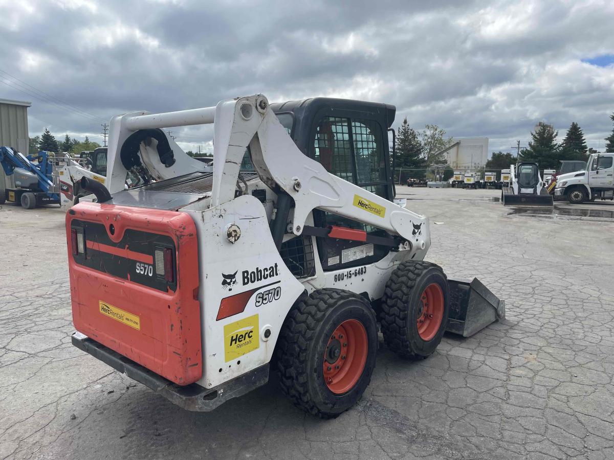 2017 Bobcat S570