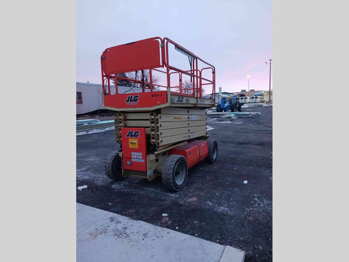 2015 JLG 4069LE-2