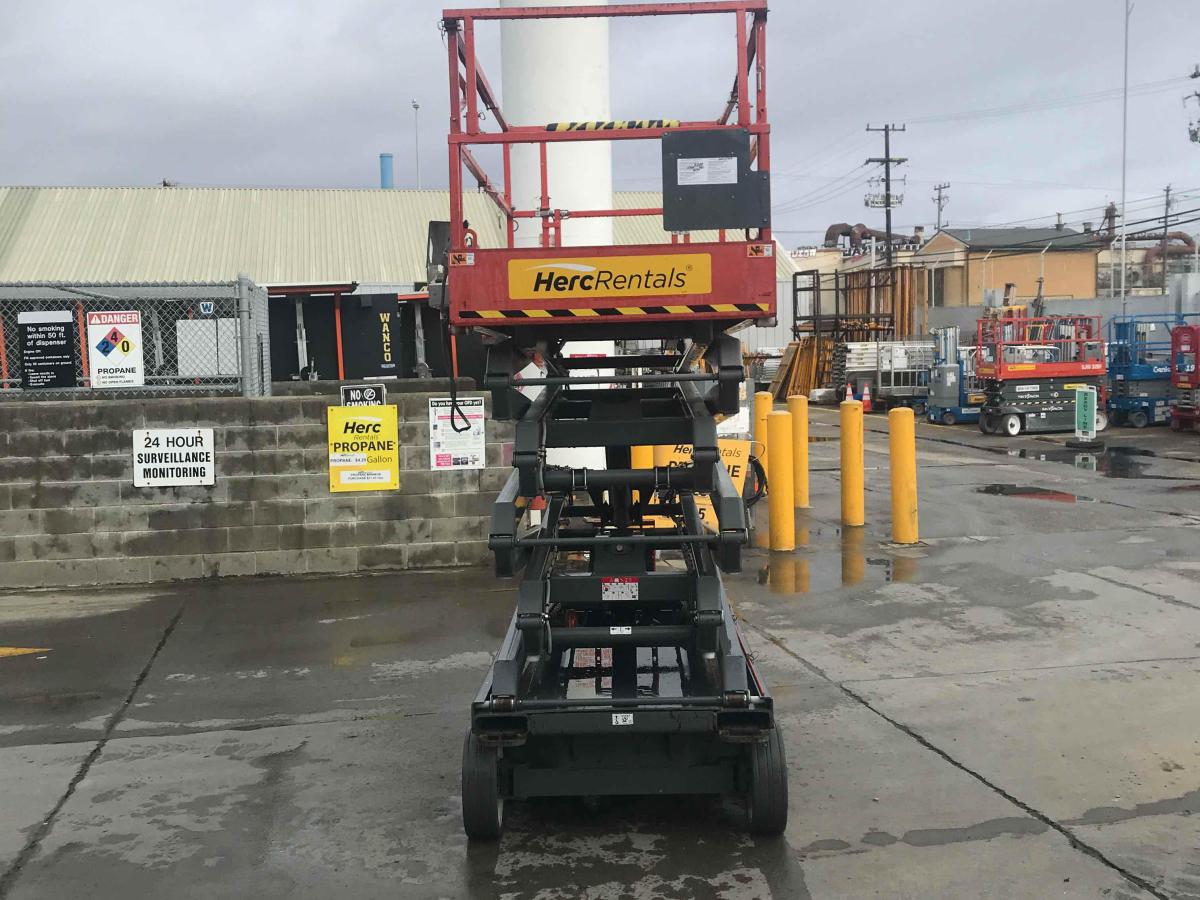 2017 Skyjack SJ4632