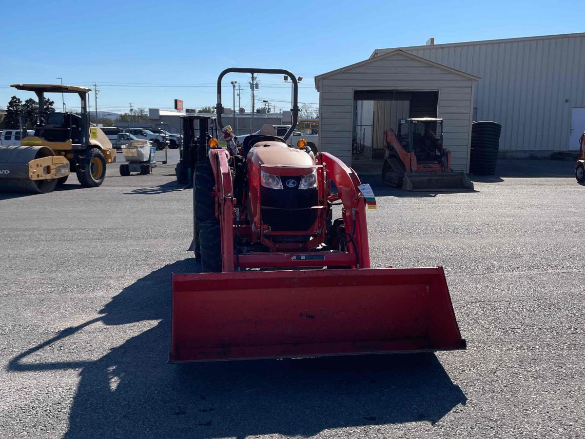 2017 Kubota L4701