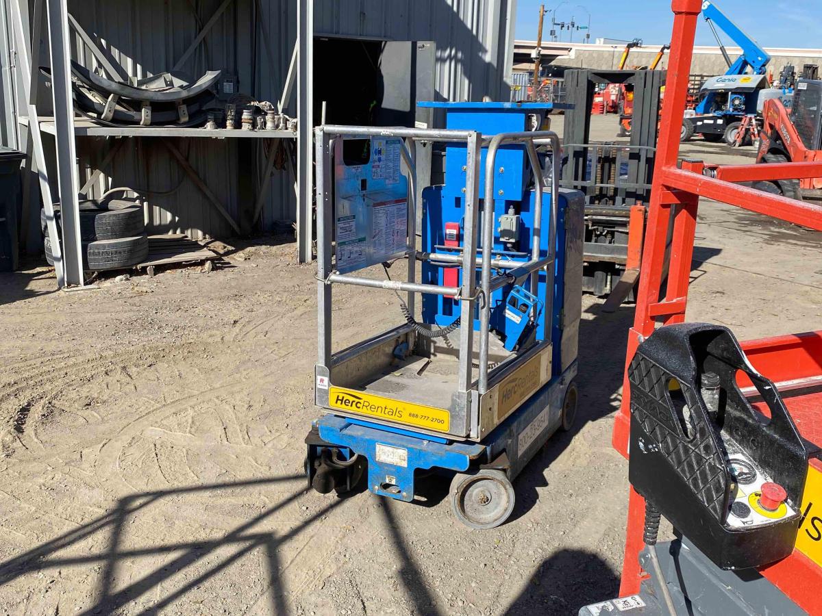 2018 Genie GR-12