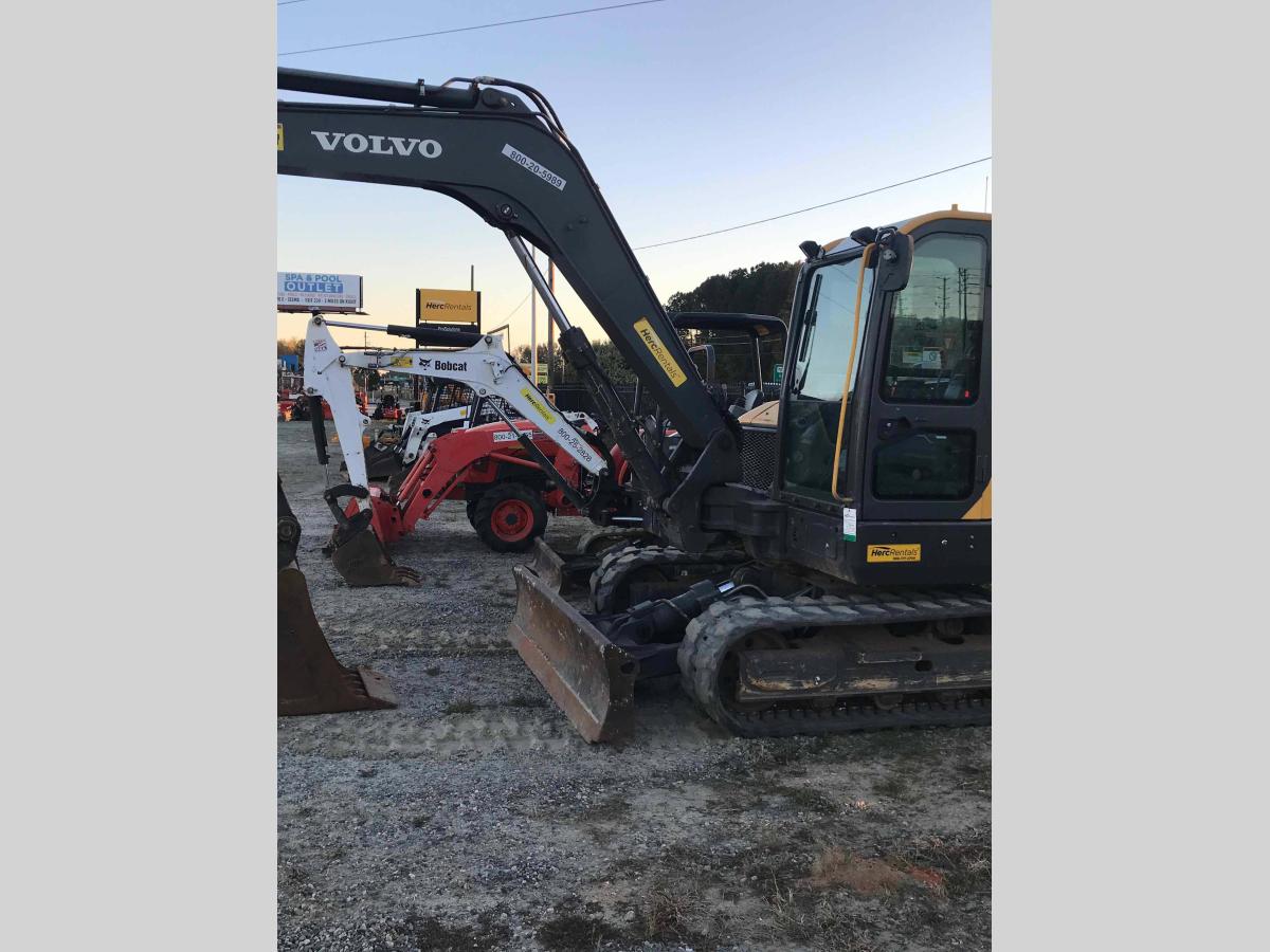 2018 Volvo ECR88D-3