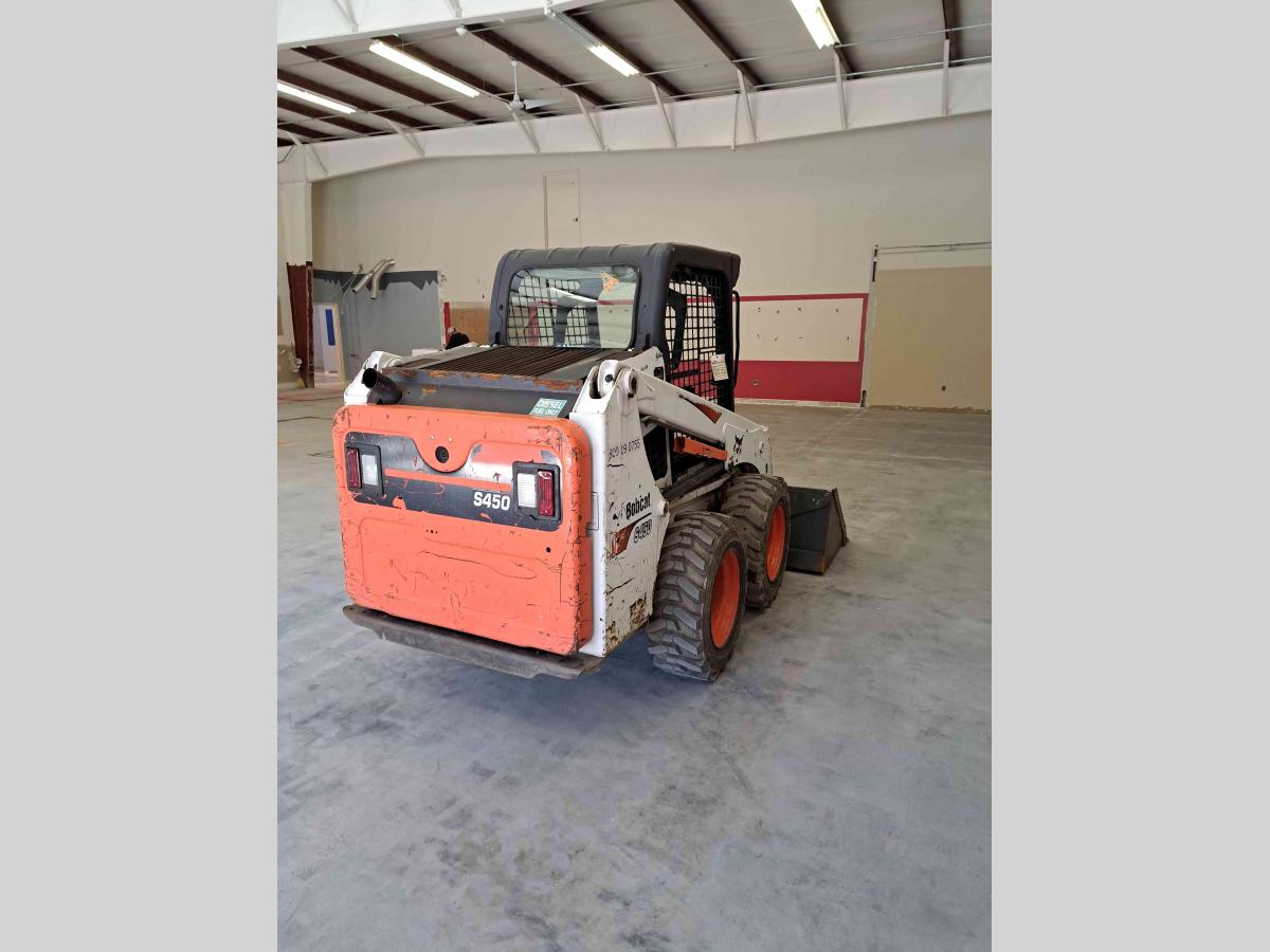 2017 Bobcat S450