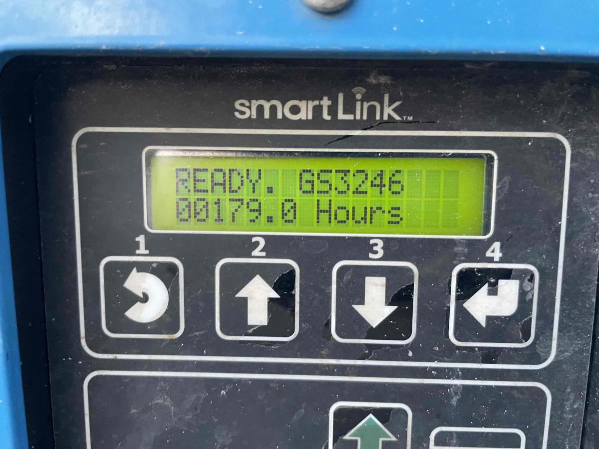 2017 Genie GS-3246-5