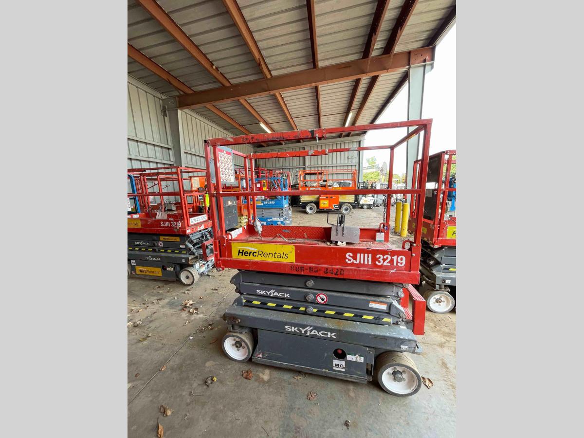 2016 Skyjack SJ3219