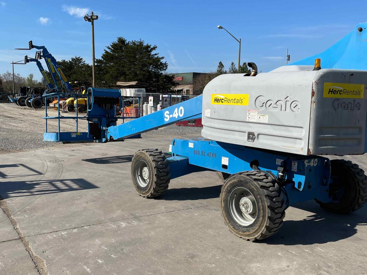 2014 Genie S-40