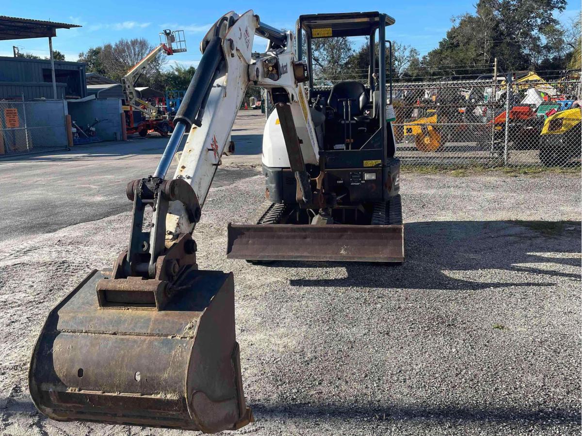2018 Bobcat E32