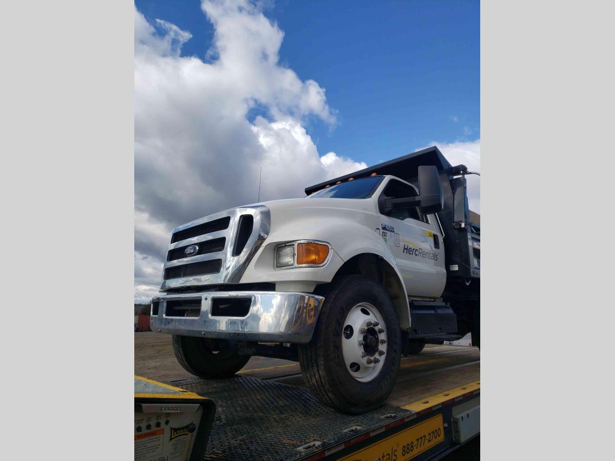 2015 Ford F650