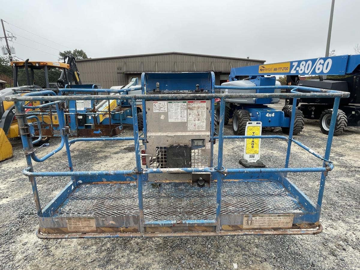 2014 Genie S-80