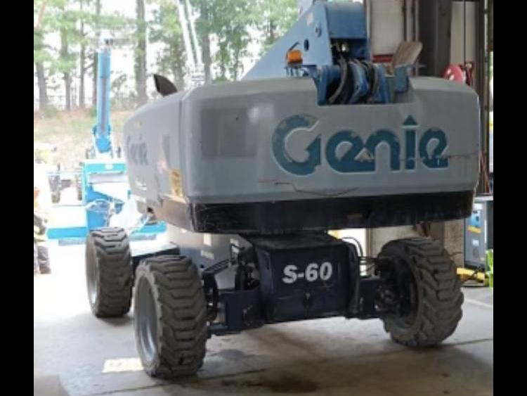 2015 Genie S-60