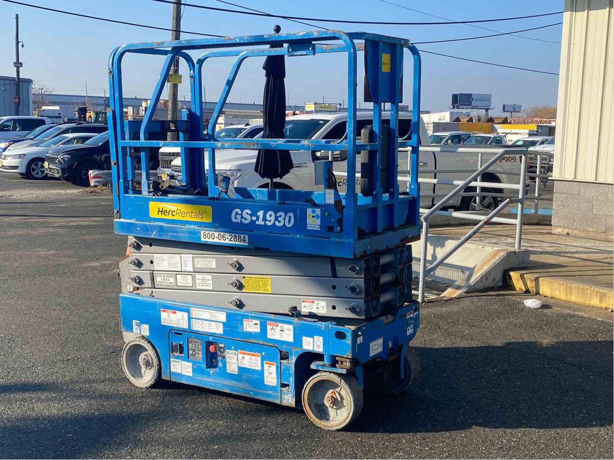 2015 Genie GS-1930