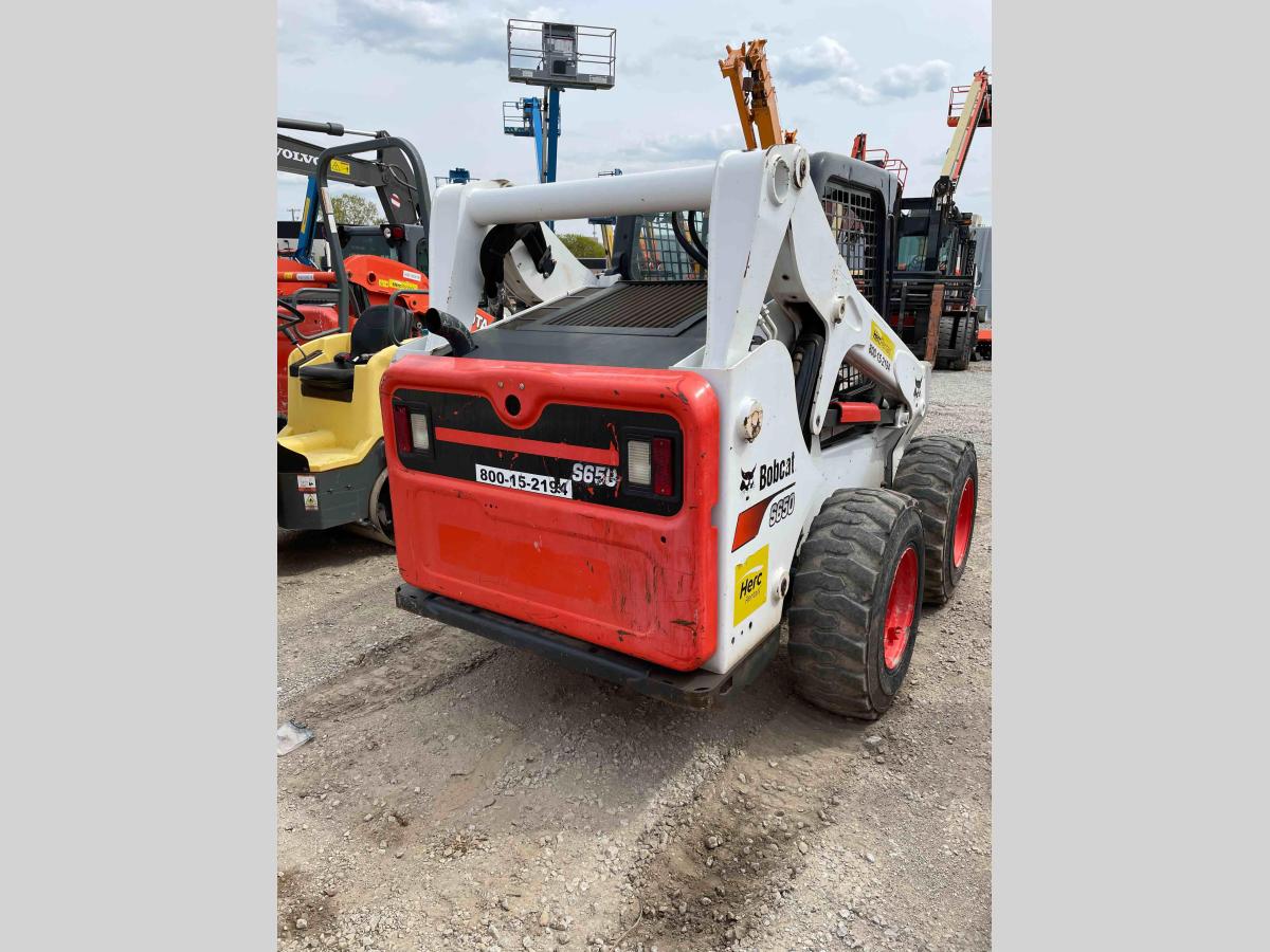 2017 Bobcat S650-5