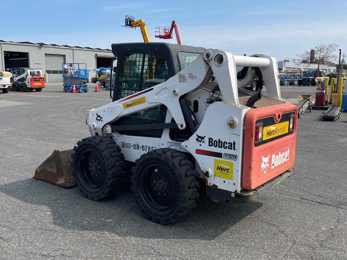 2015 Bobcat S650