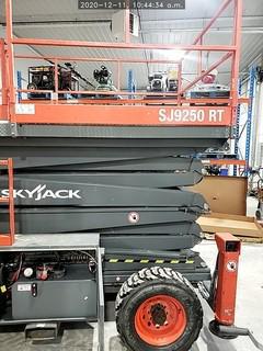 2015 Skyjack SJ9250 RT