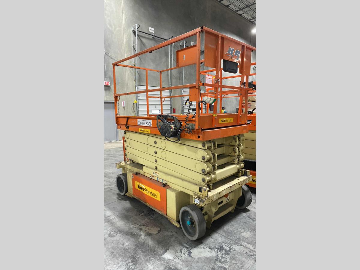 2015 JLG 3248RS