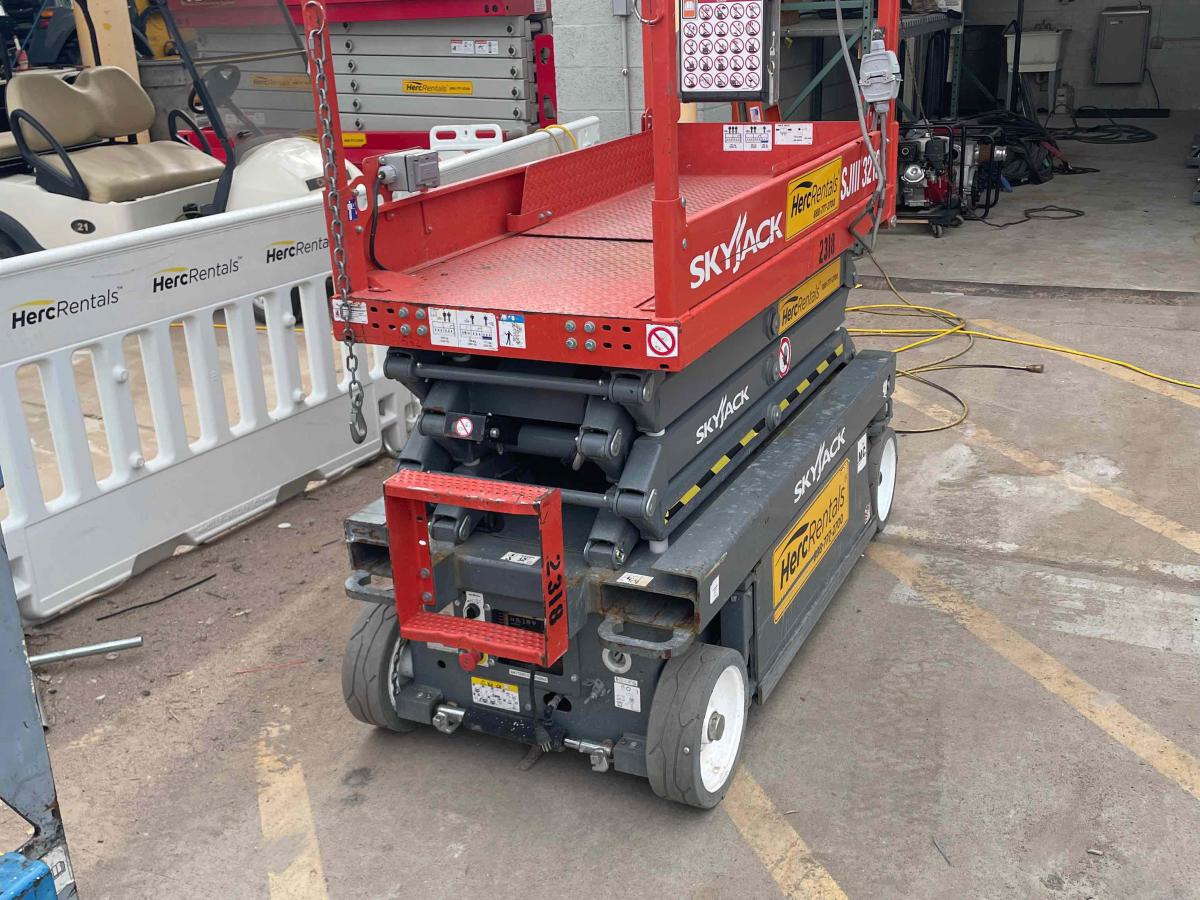2017 Skyjack SJ3219