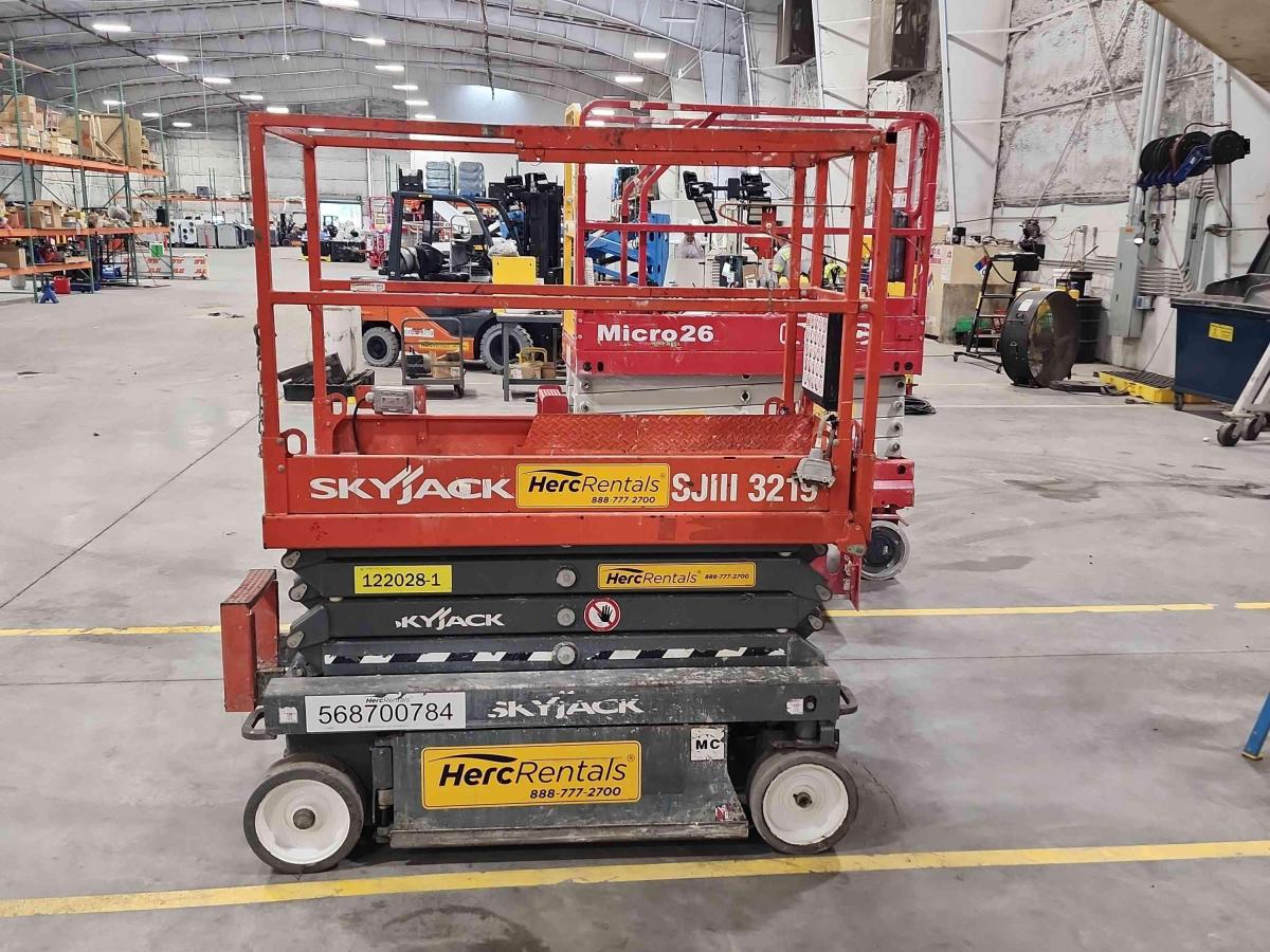 2017 Skyjack SJ3219