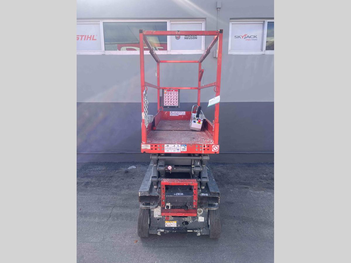 2017 Skyjack SJ3219-4