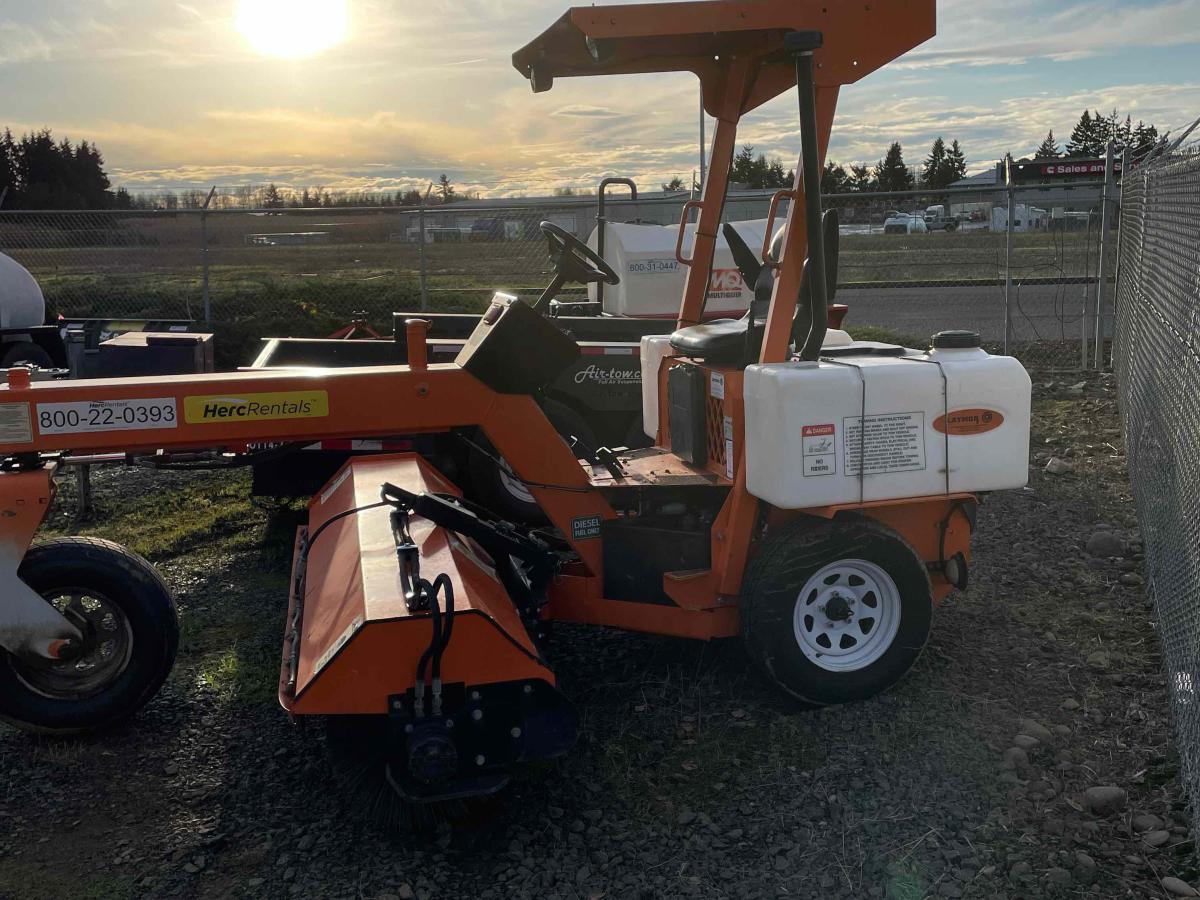 2018 LayMor SM300