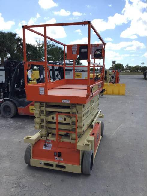 2016 JLG 3248RS