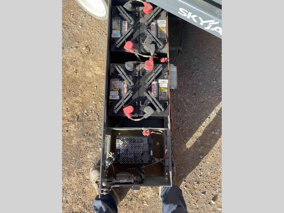 2017 Skyjack SJ4740