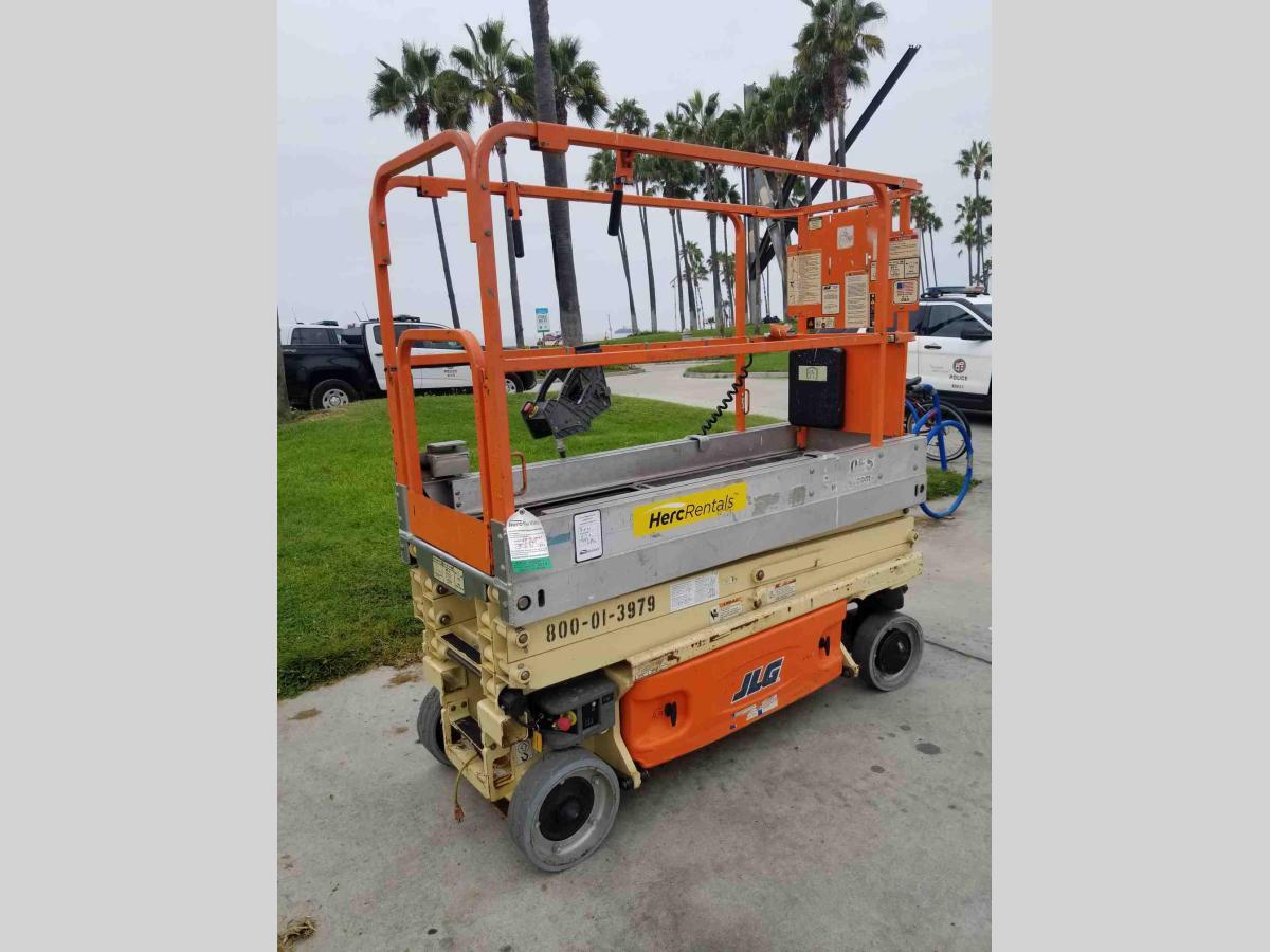 2014 JLG 1930ES-2