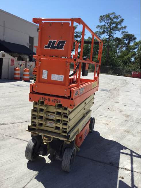 2016 JLG 2632ES