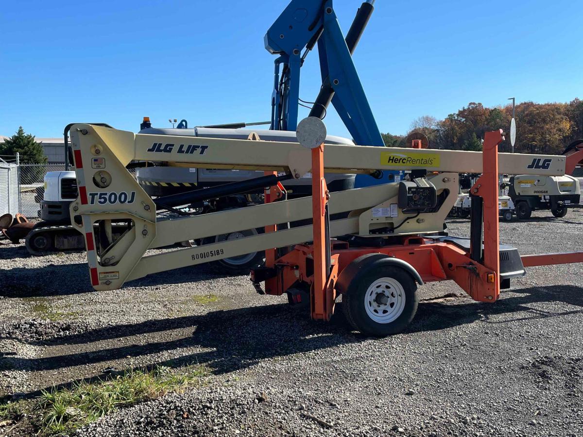 2016 JLG T500J