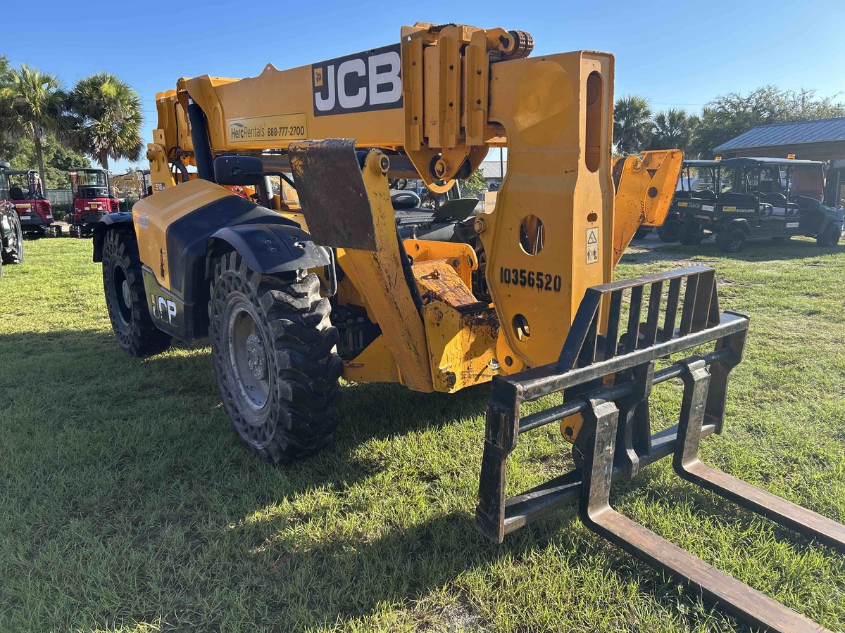 2022 JCB 512-56-2