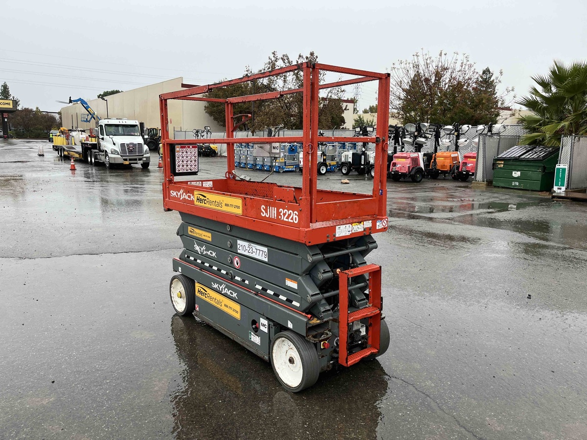 2018 Skyjack SJ3226