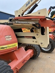 2017 JLG 450AJ-12