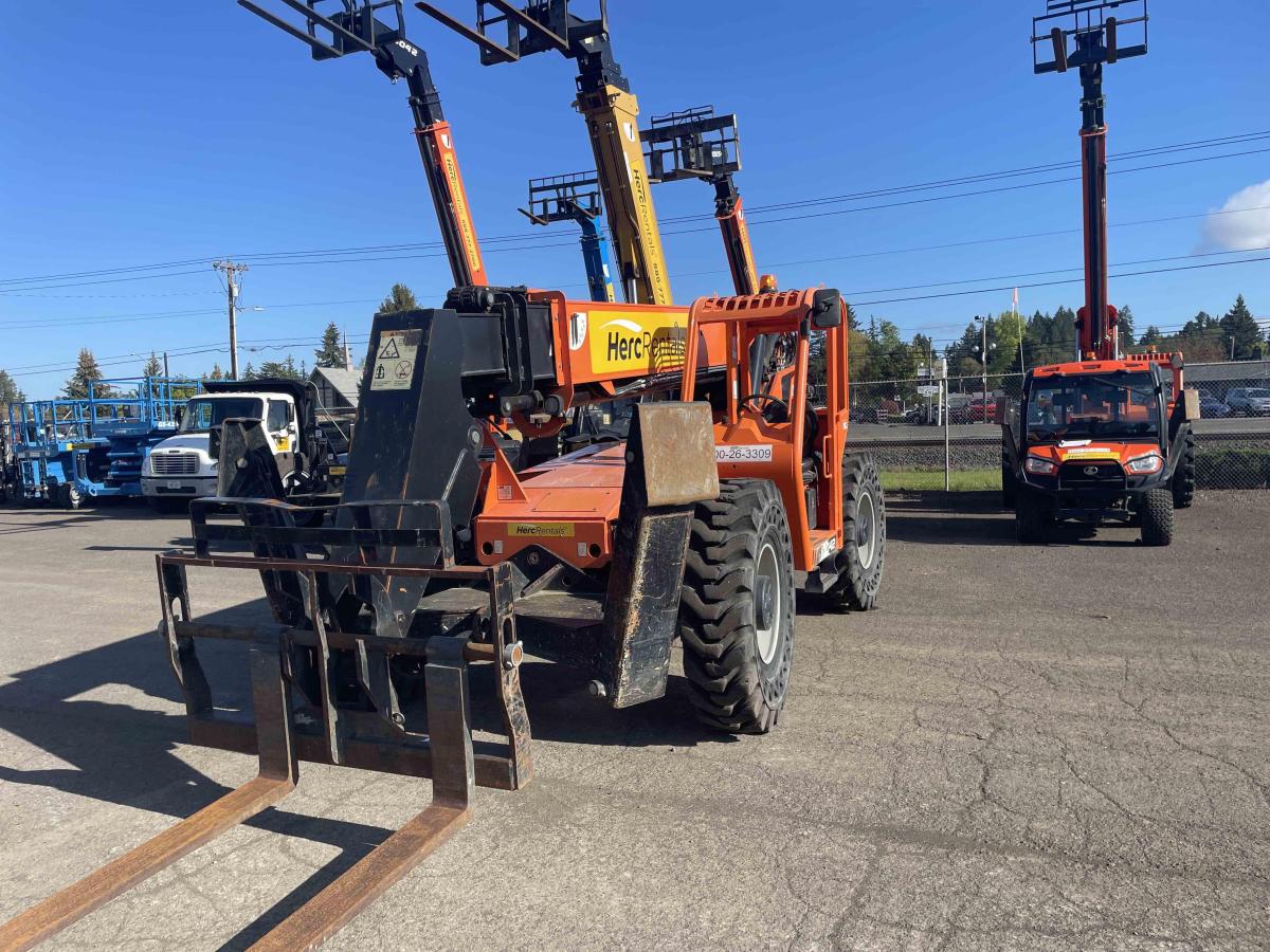 2019 SkyTrak 10042-5