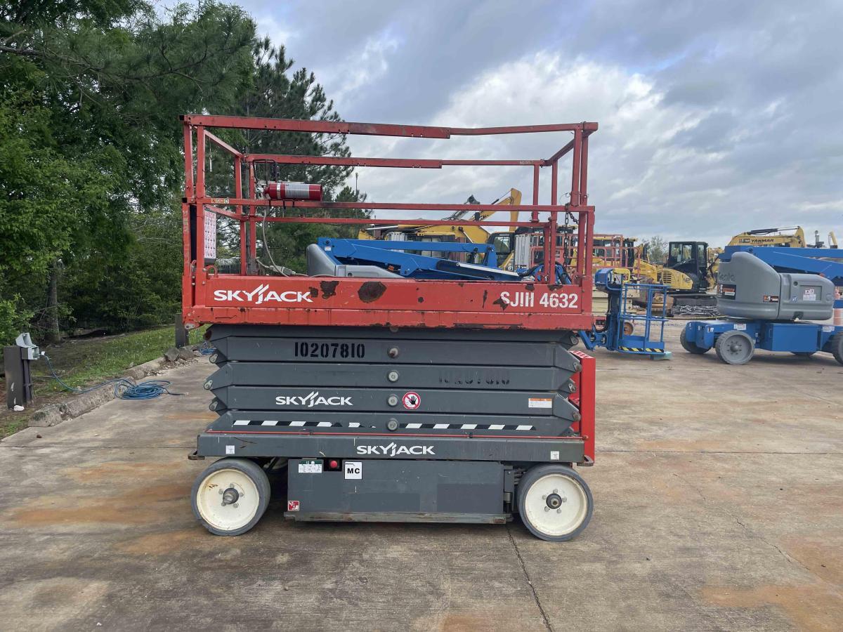 2017 Skyjack SJ4632