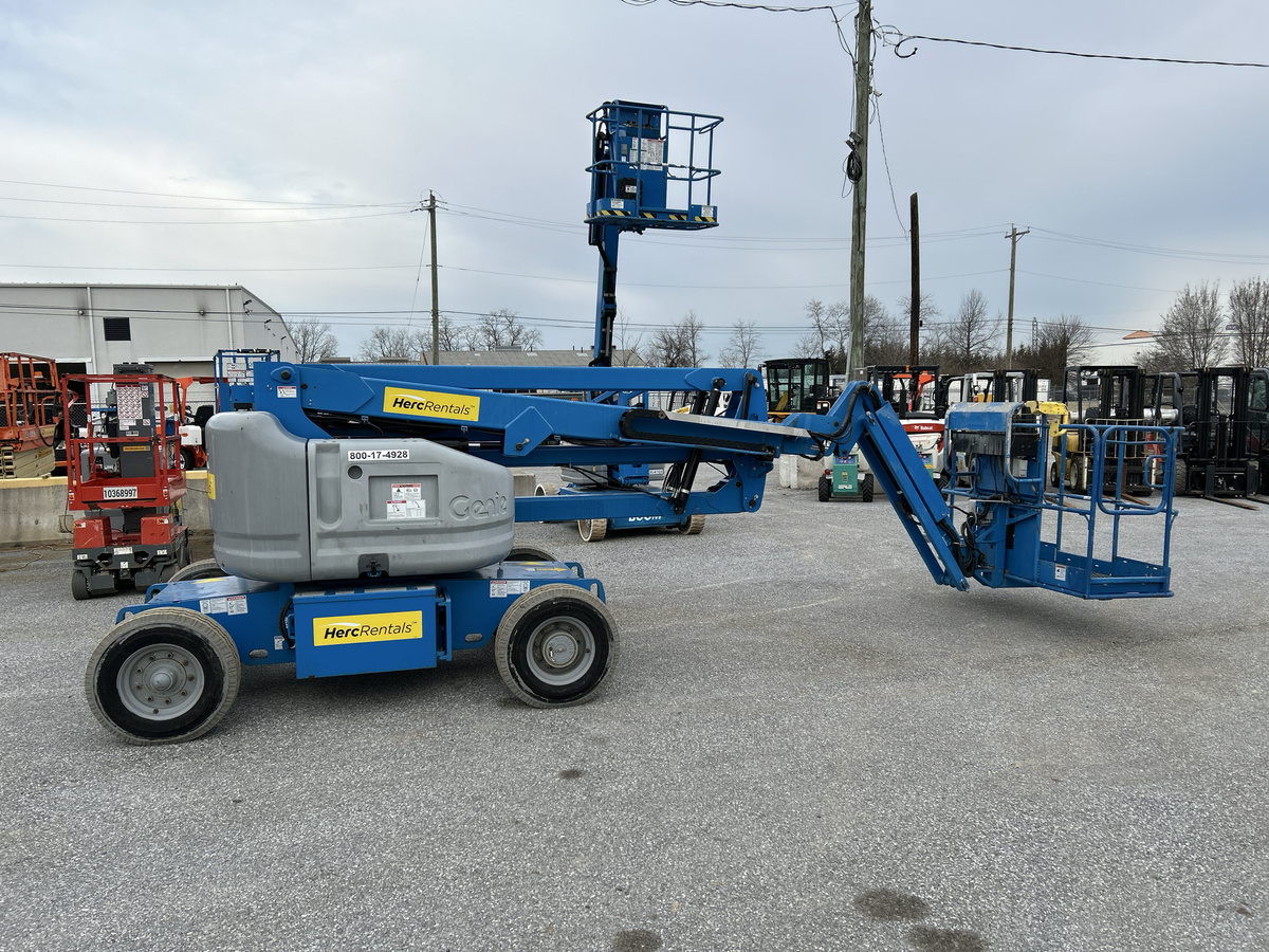 2017 Genie Z-45/25-15