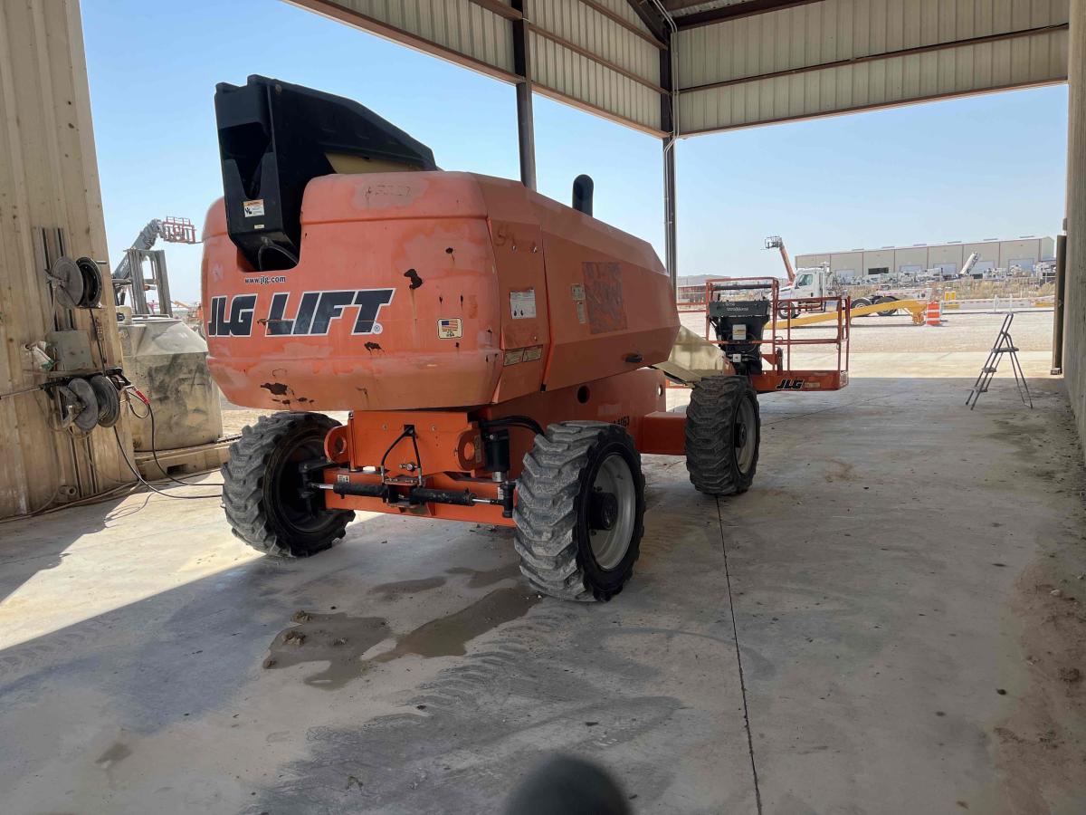 2016 JLG 600S