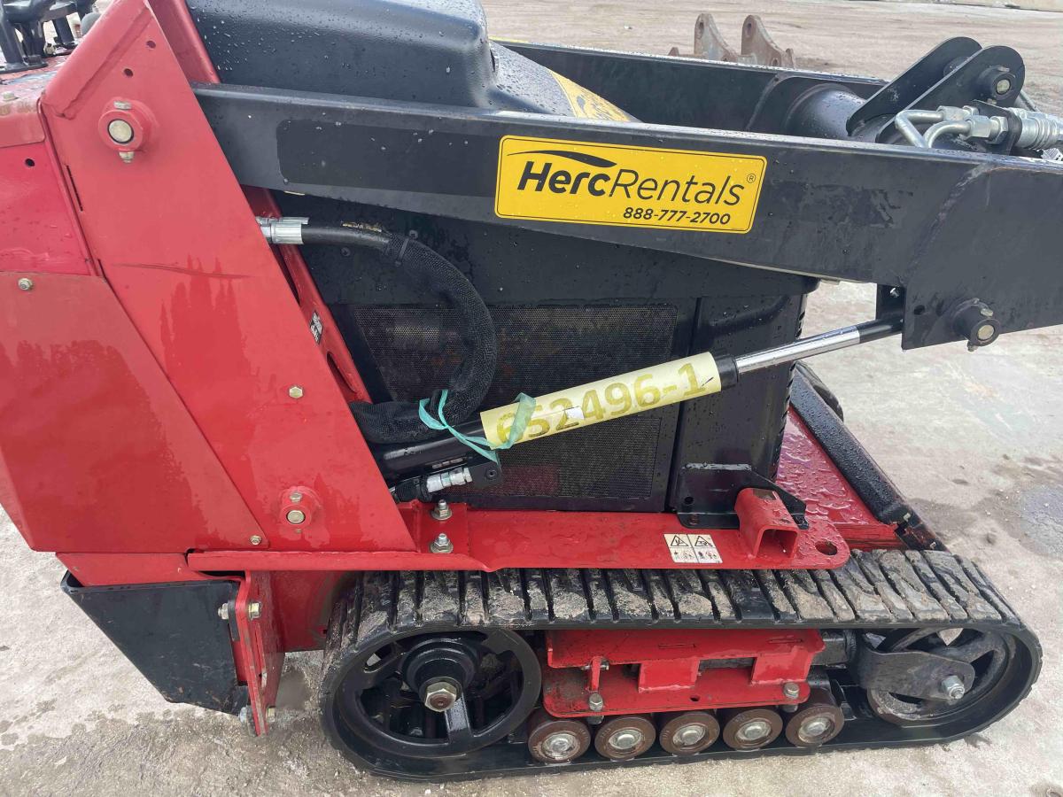 2020 Toro DINGO TX525N