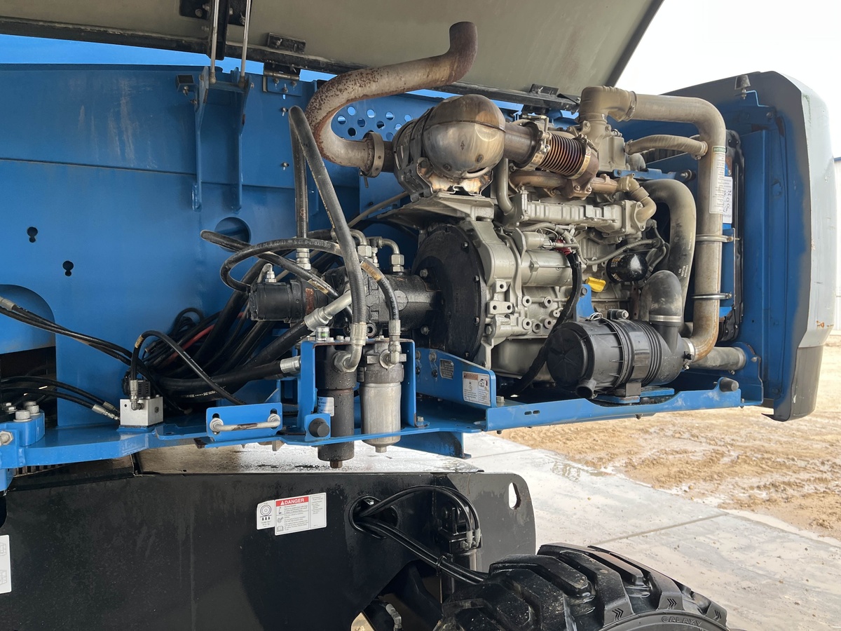 2017 Genie S-65-8