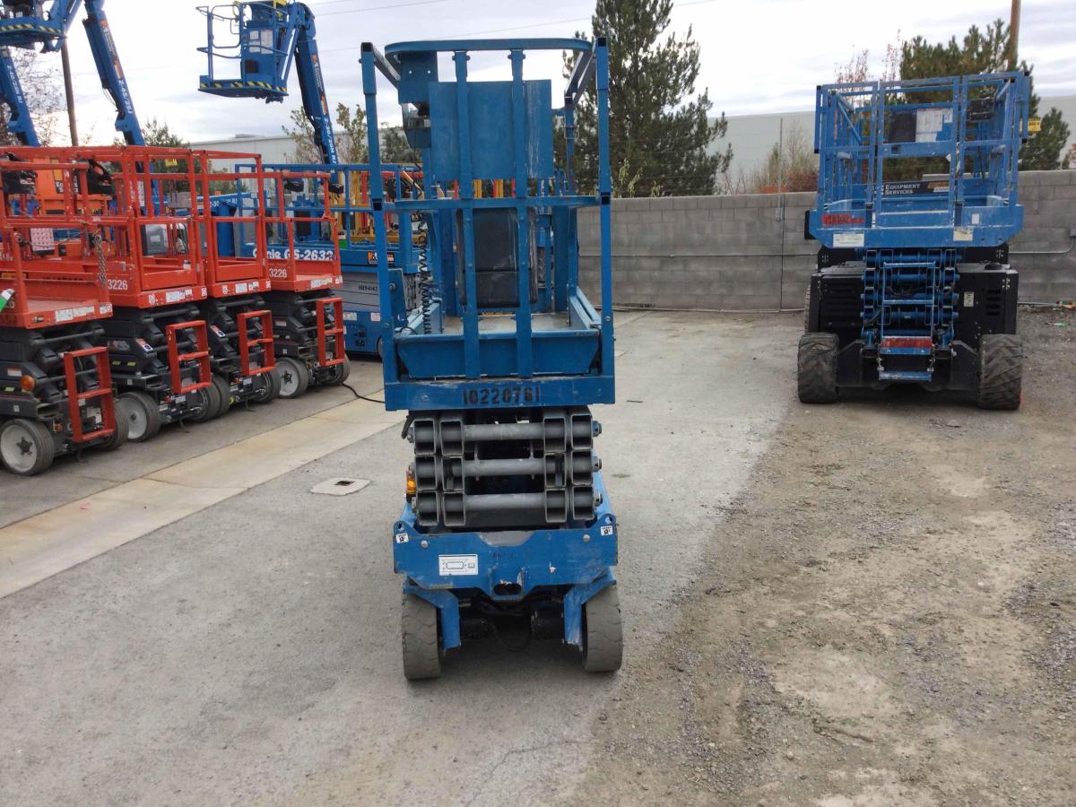 2017 Genie GS-2632