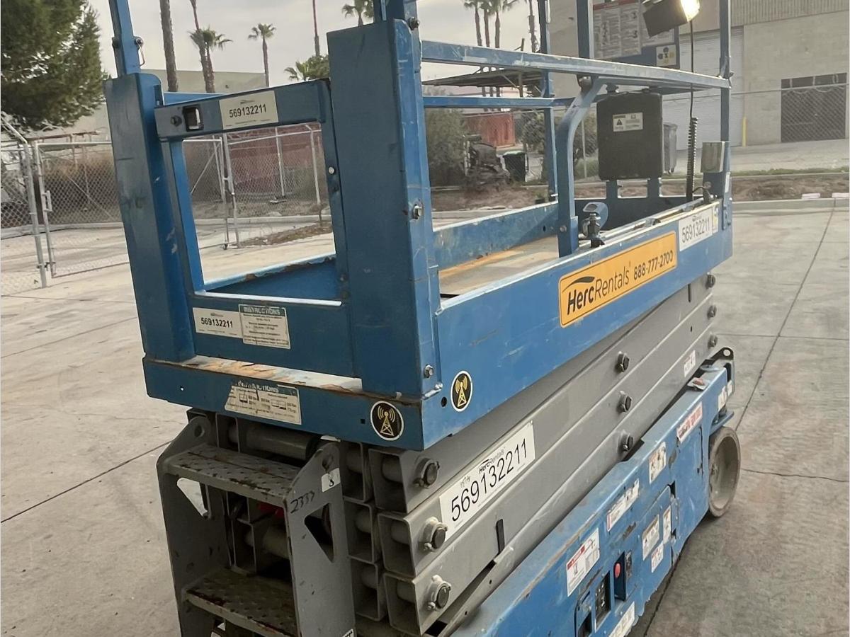 2018 Genie GS-2632