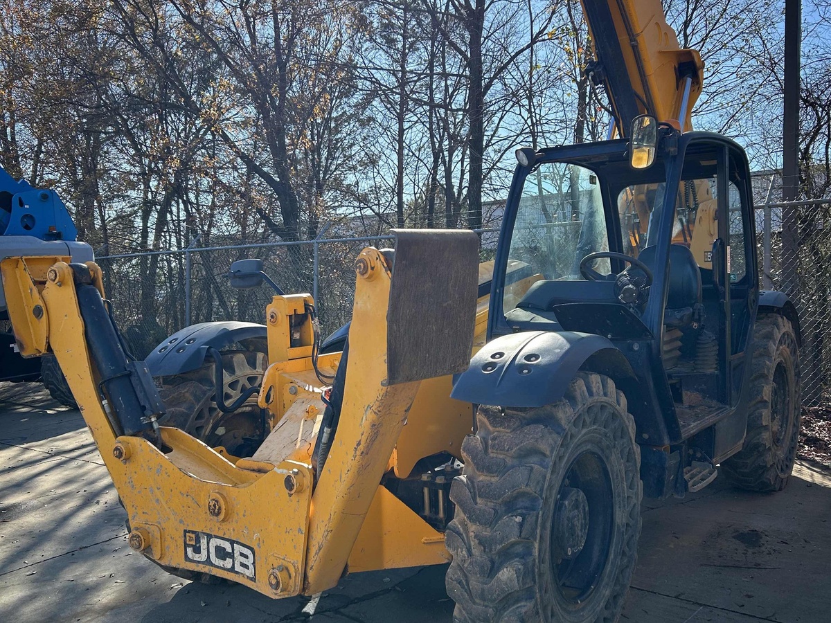 2019 JCB 510-56-4