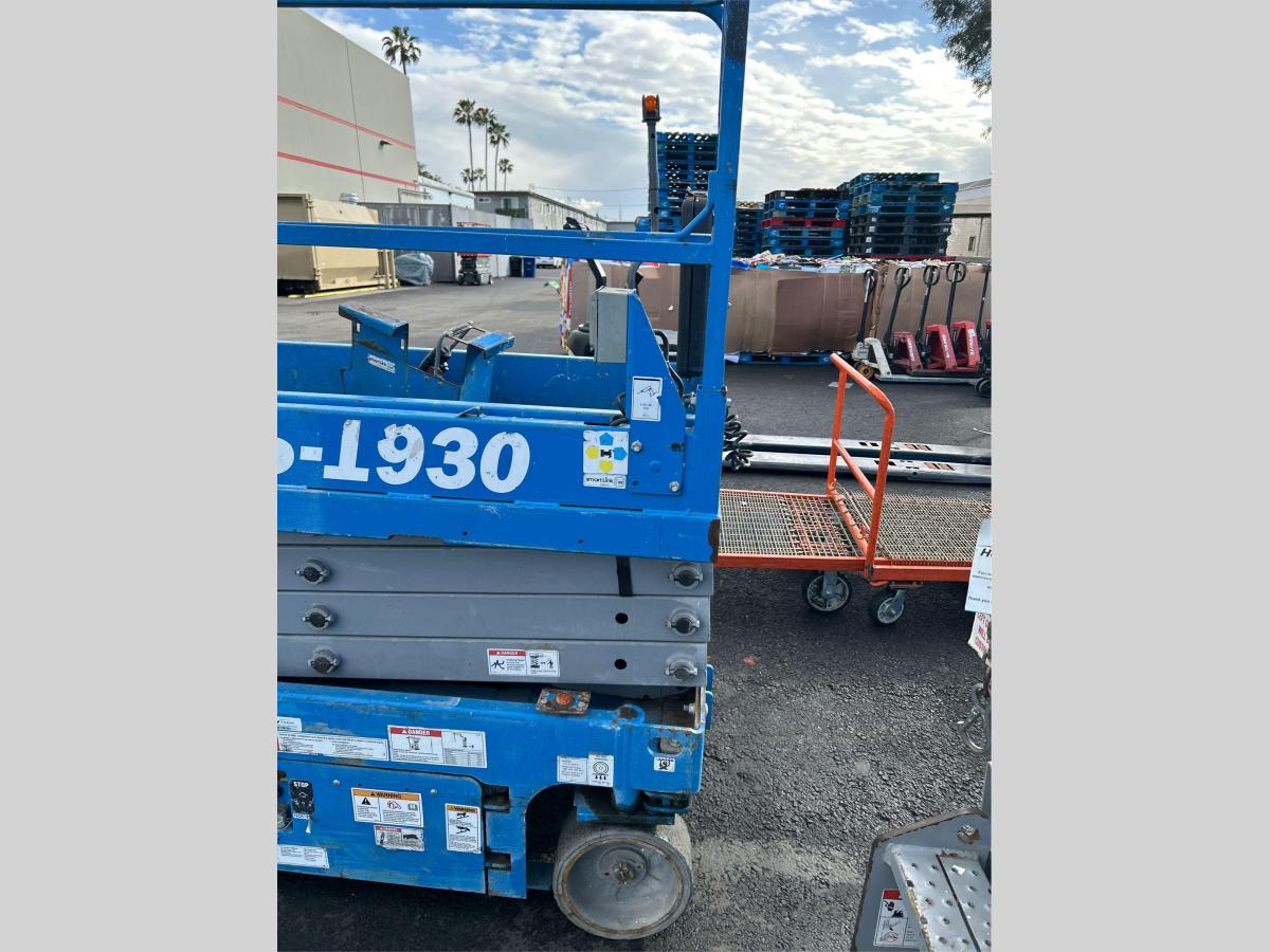 2019 Genie GS-1930