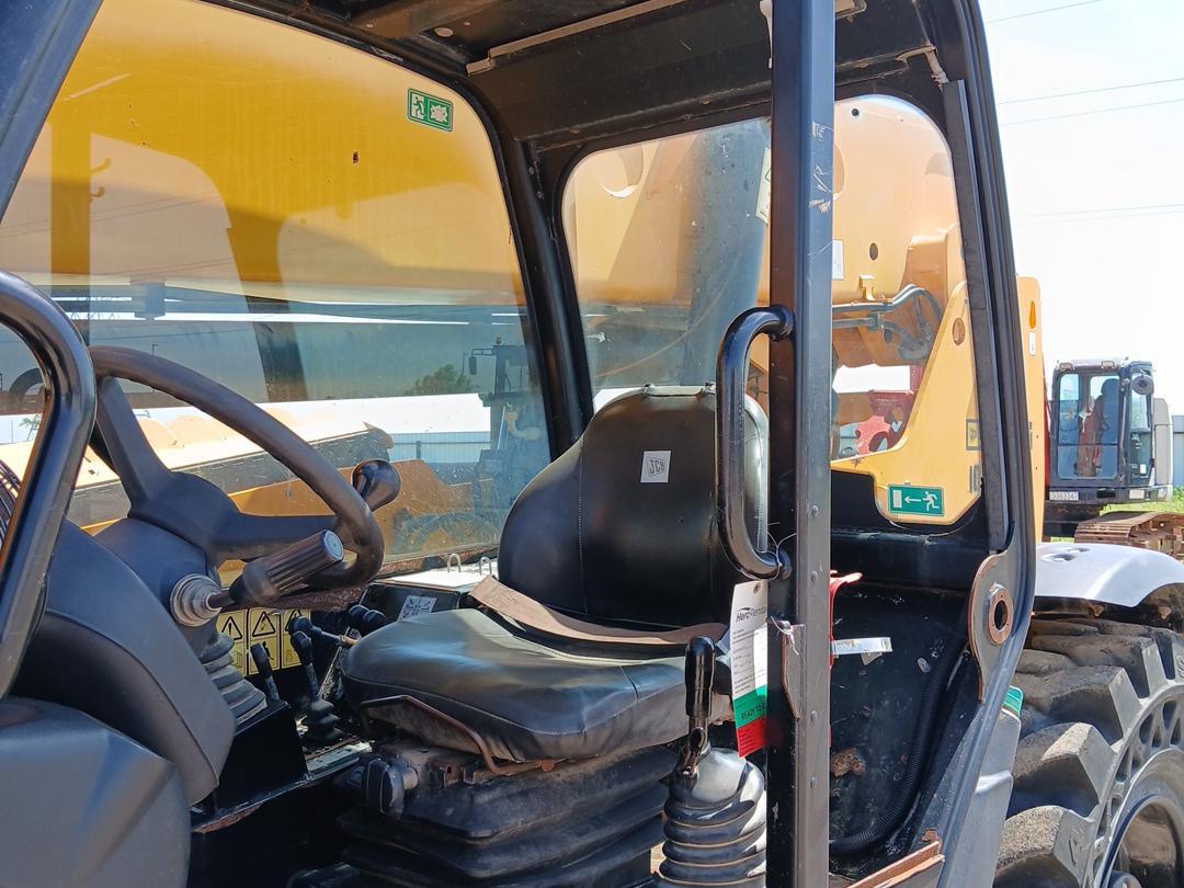 2018 JCB 510-56-7