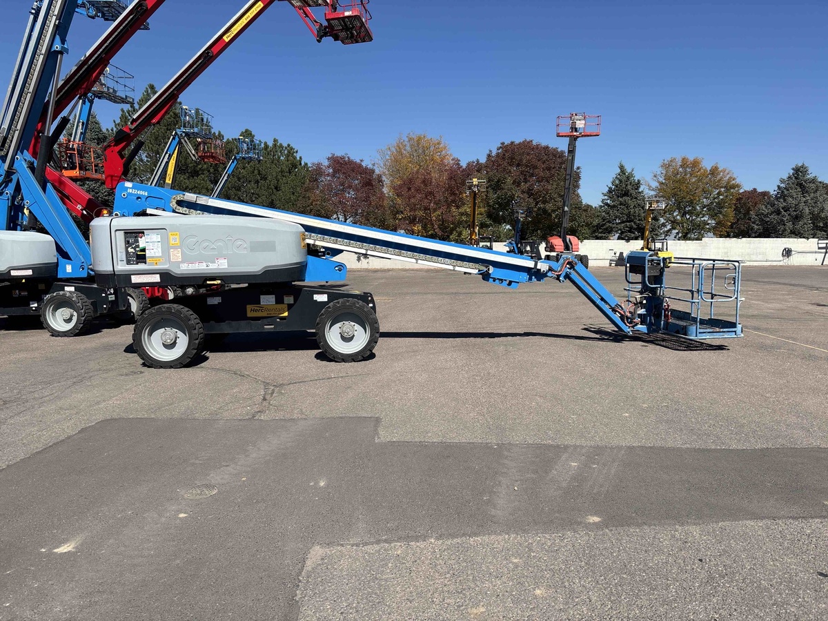 2017 Genie S-65