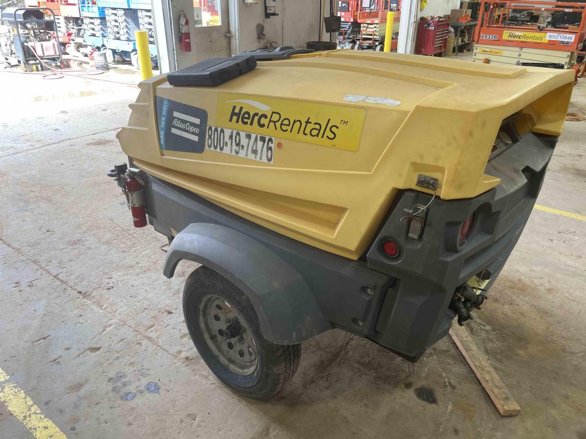 2018 Atlas Copco XAS 400