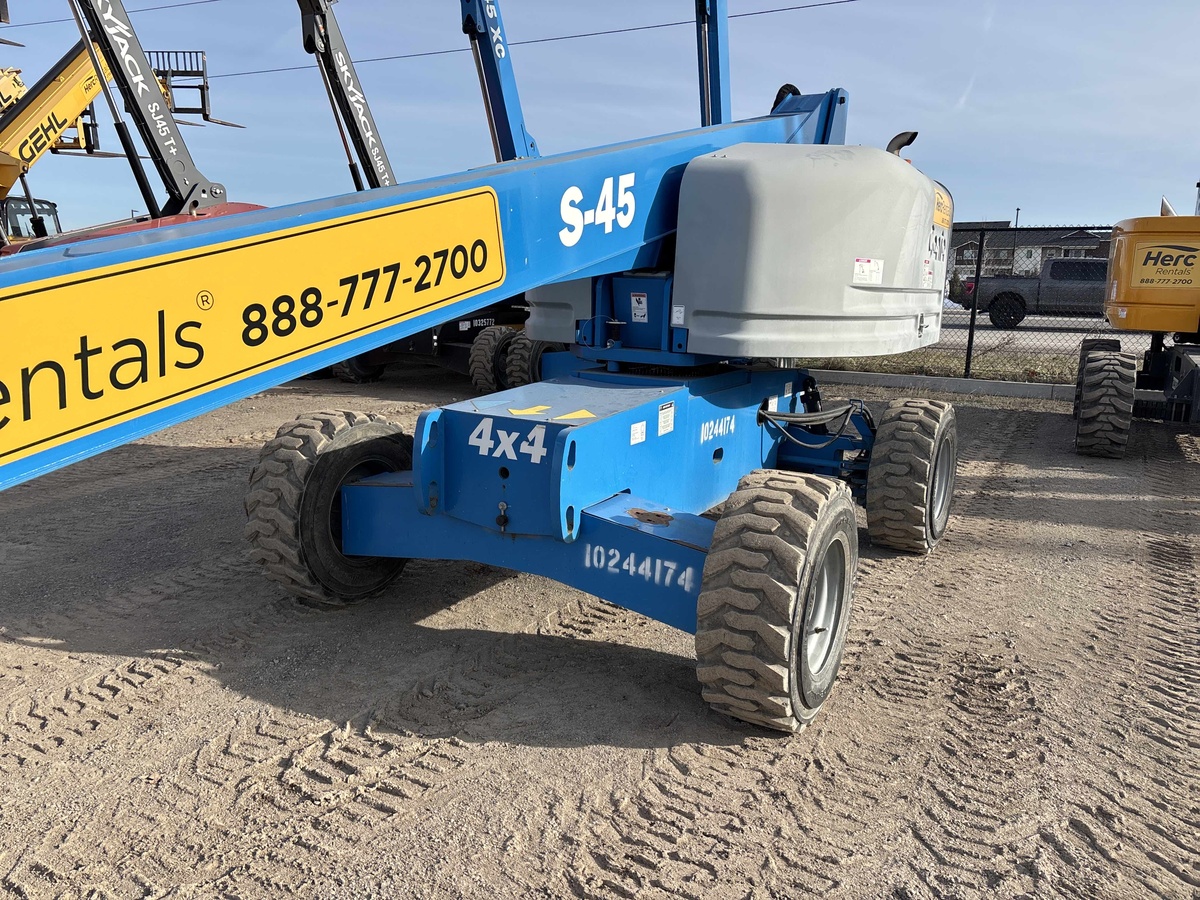 2018 Genie S-45-12